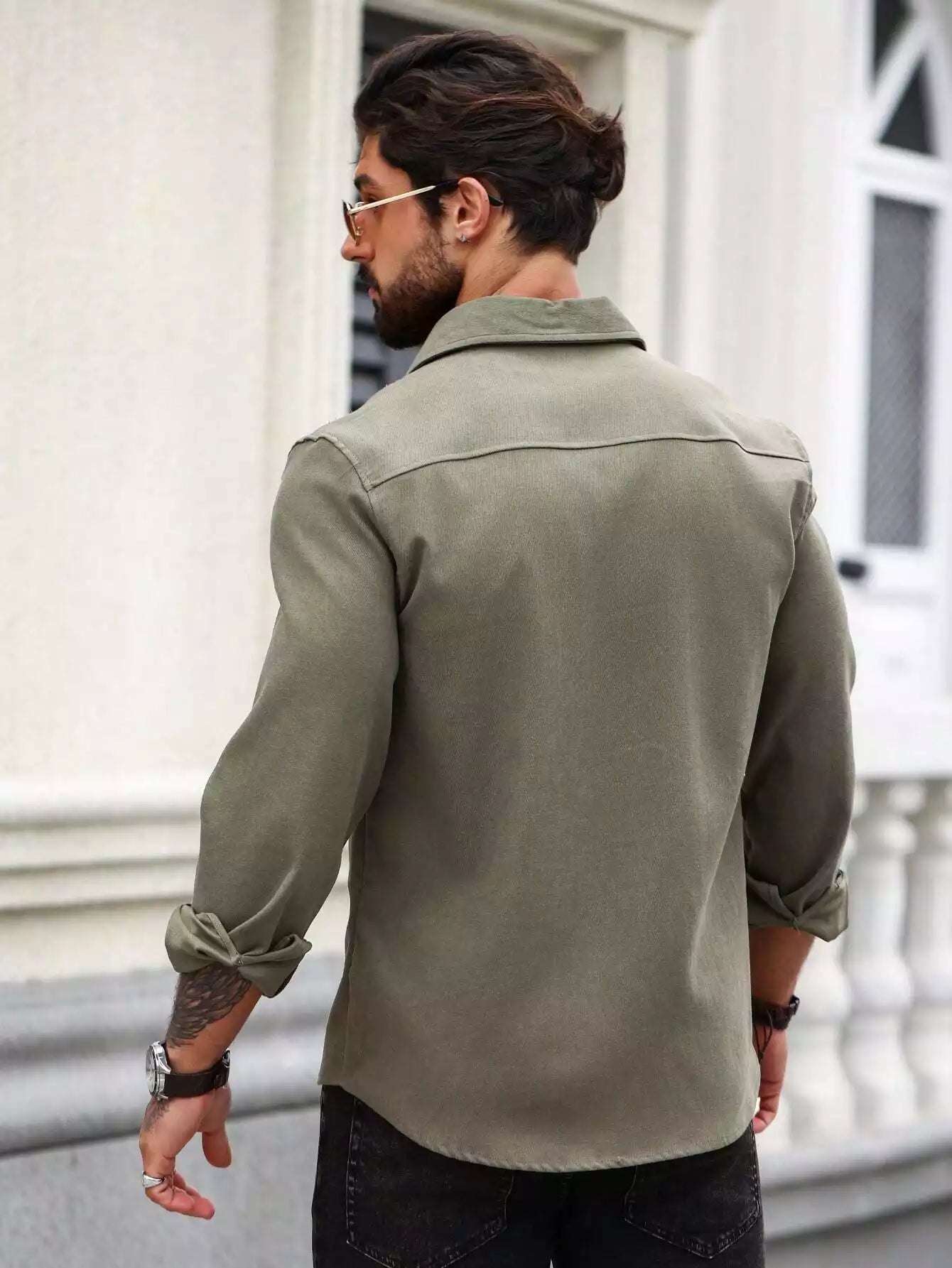 Men Spring And Summer Solid Color Loose Casual Long-Sleeved Shirt Army Green Color